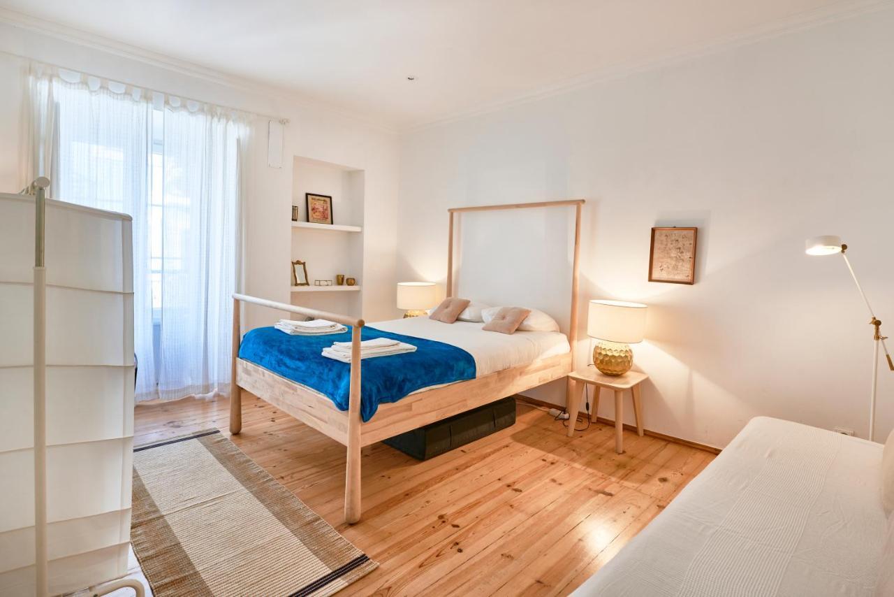 Spacious Bairro Alto Apartment With Courtyard, By Timecooler Lissabon Exterior foto
