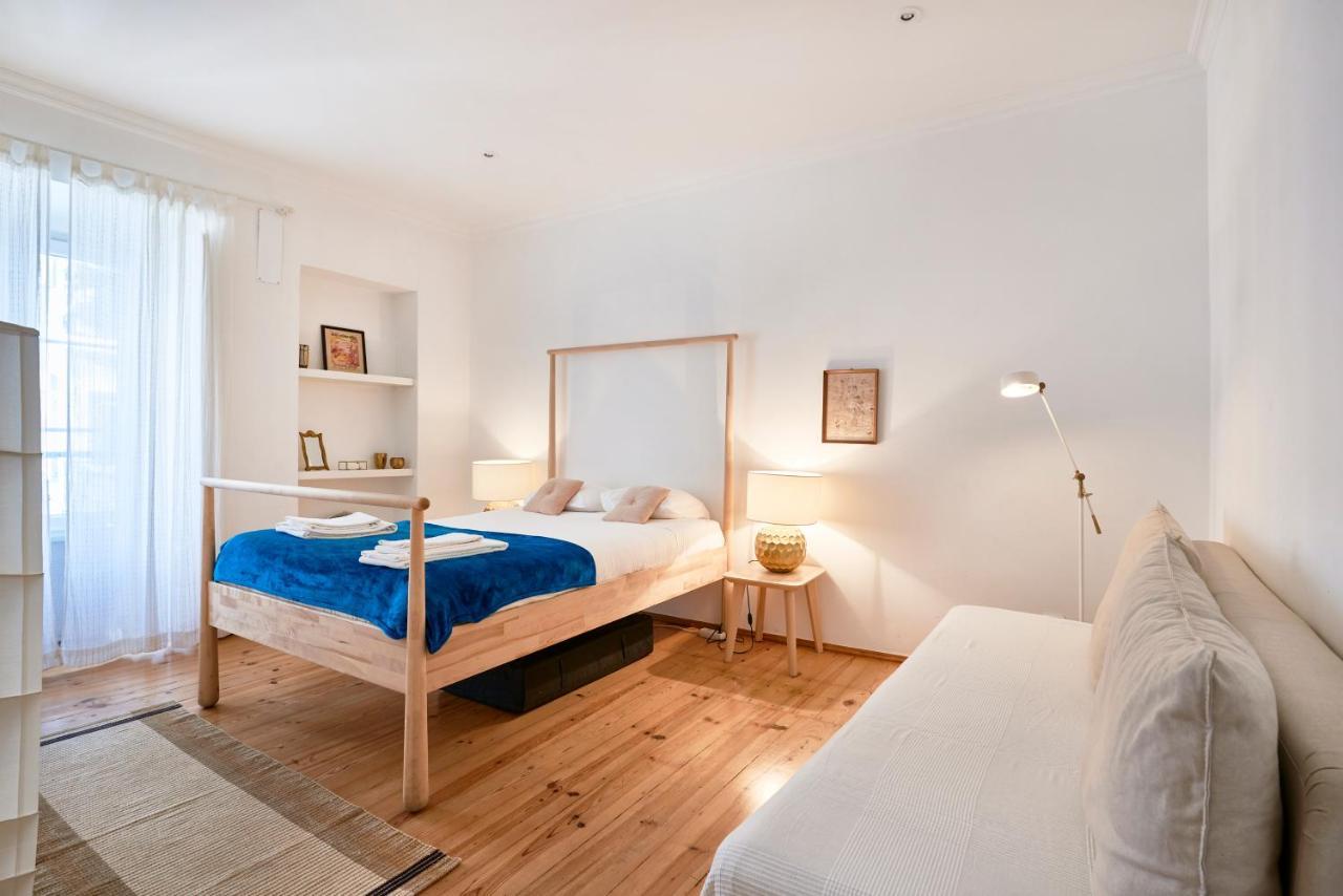 Spacious Bairro Alto Apartment With Courtyard, By Timecooler Lissabon Exterior foto
